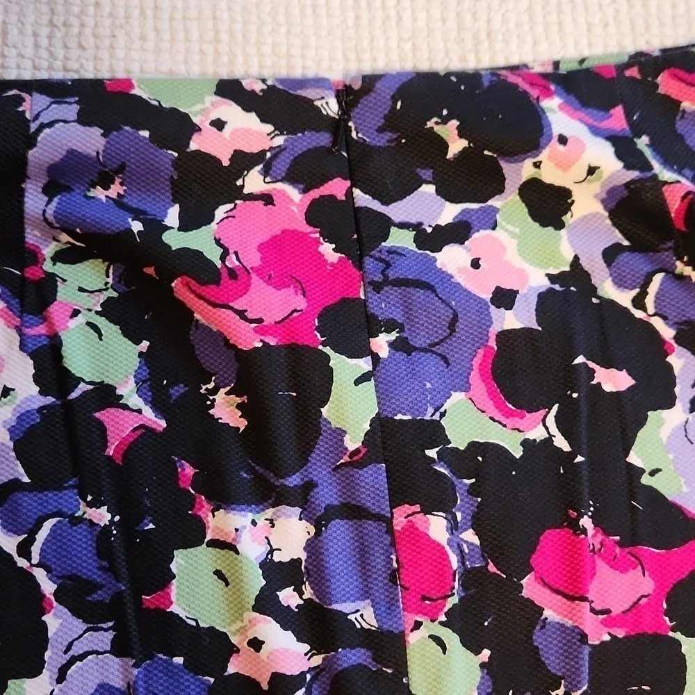 NWOT Talbots floral pencil skirt
